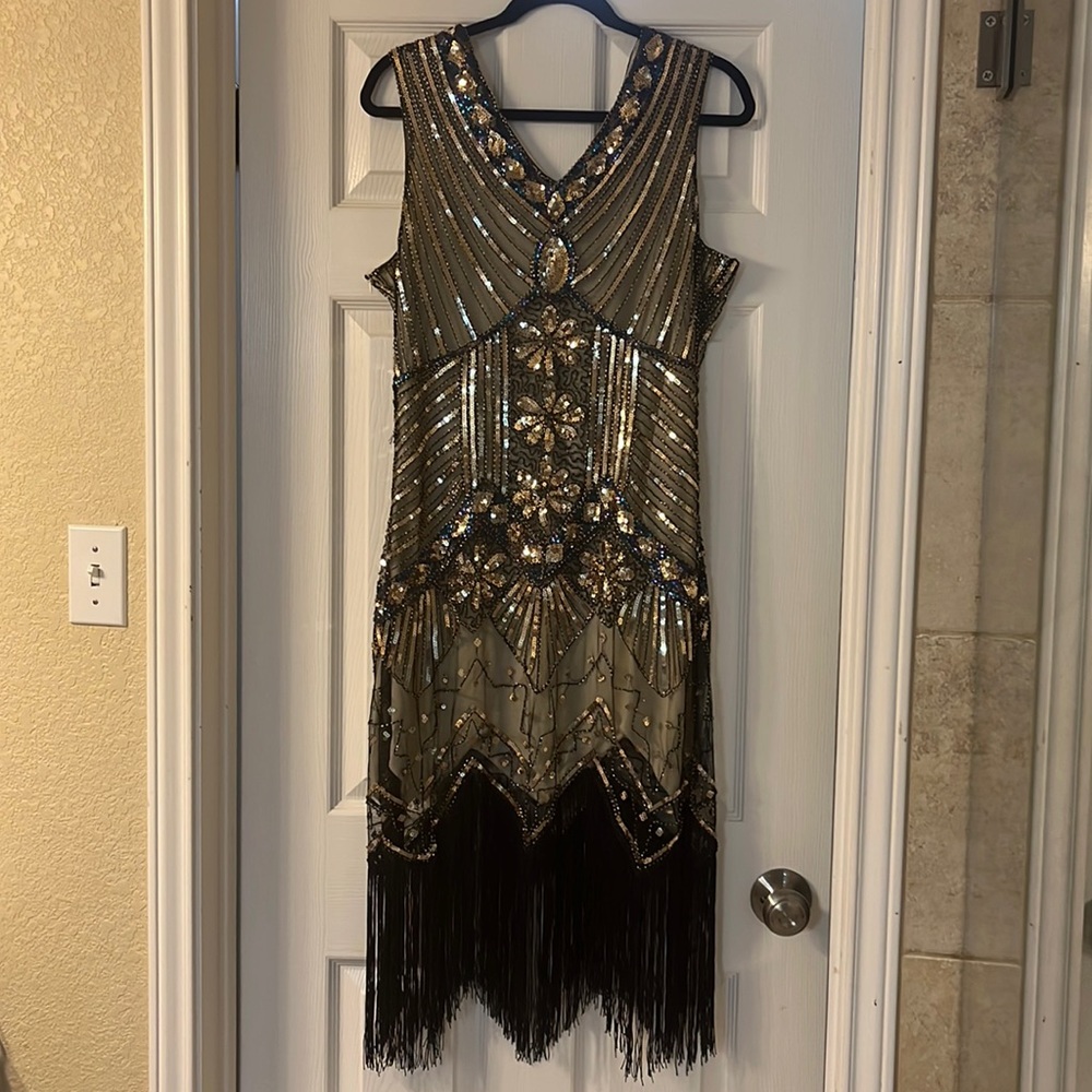 Beaded 1920’s Black and Gold Gatsby Flapper Dress